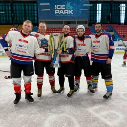 Хокейний клуб з Миколаєва переміг у суперфіналі Кубку чемпіонів УАХЛ. Фото НикВести надали учасники клубу