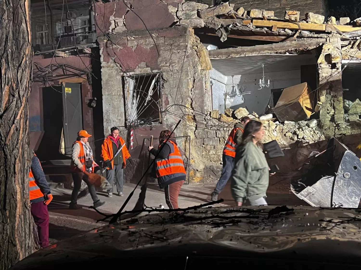 Наслідки обстрілу Одеси 30 квітня. Фото: МВА