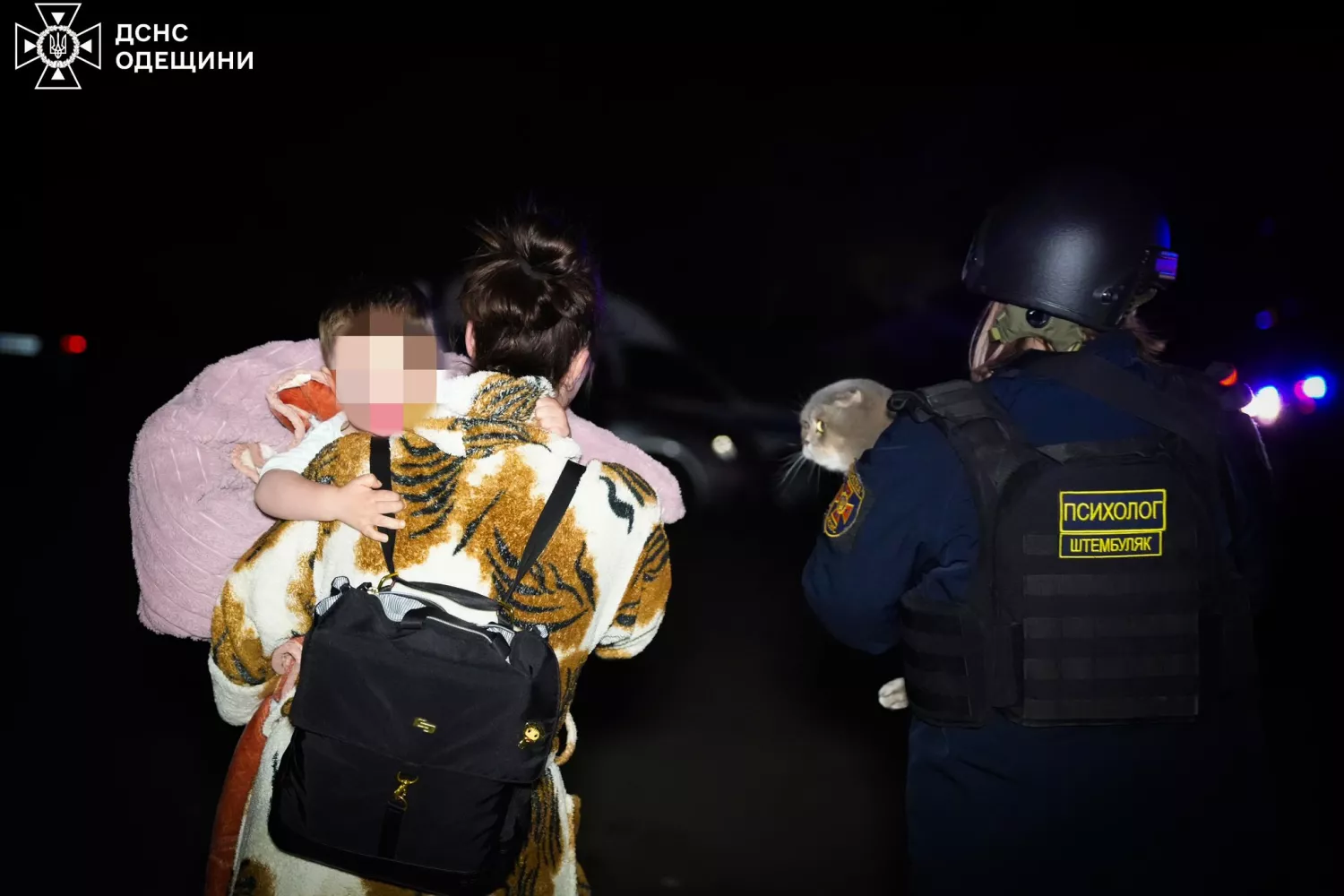 Наслідки обстрілу Одеси 30 квітня. Фото: ДСНС