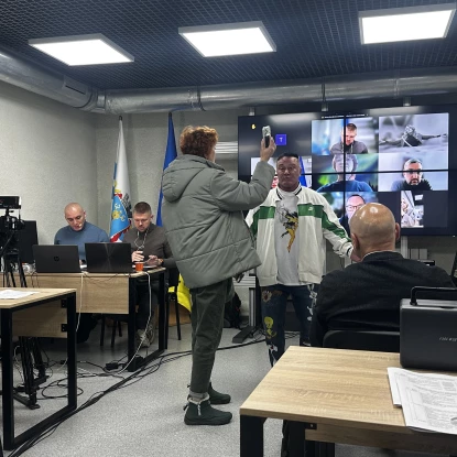 Мер Миколаєва відмовився дати Федоровій та Куркуріній виступити на сесії міськради. Фото: НикВести