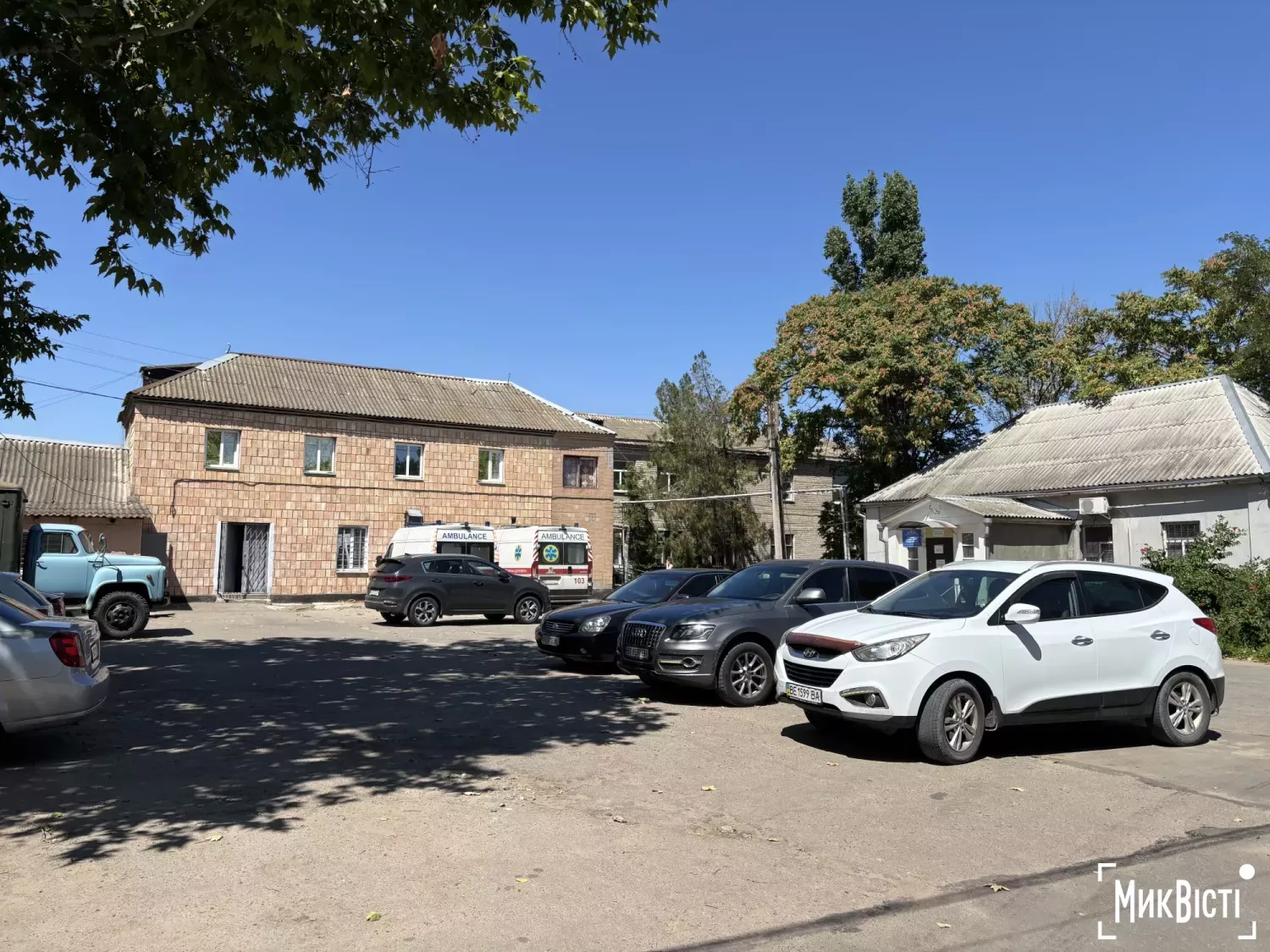 Головний вхід до лікарні у Варварівці. Фото: МикВісті