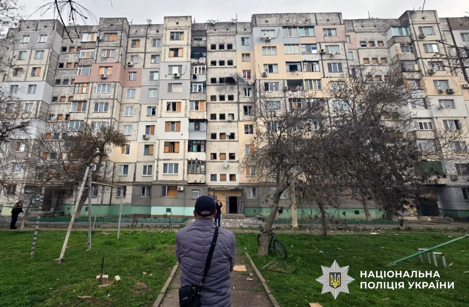 Наслідки обстрілу Херсонщини. Ілюстративне фото Нацполіції