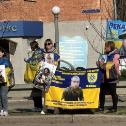 Люди під час ходи у Первомайську. Фото: Суспільне Миколаїв, Юрій Островершенко