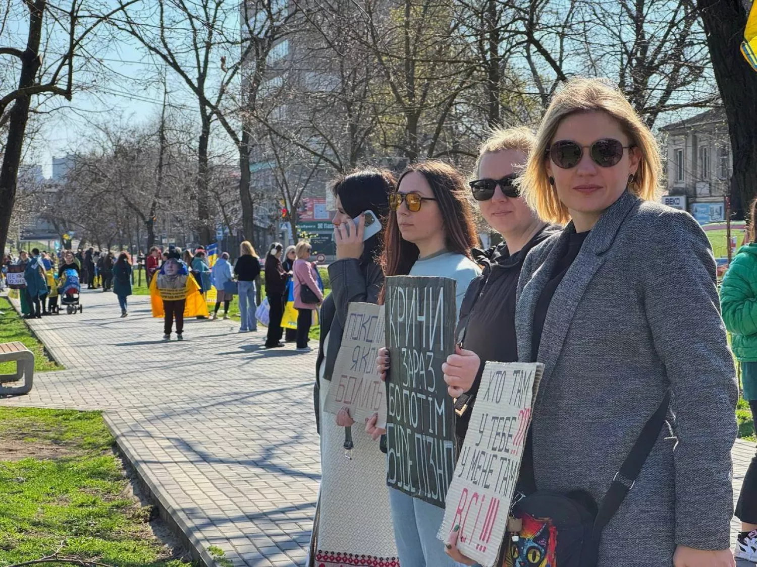 Миколаївці 5 квітня вийшли на акцію-нагадування про військовополонених. Фото: Олександр Сєнкевич