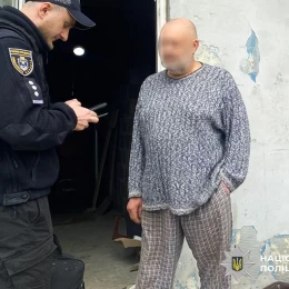 Поліція затримала підозрюваних в наркобізнесі. Фото: Нацполіція