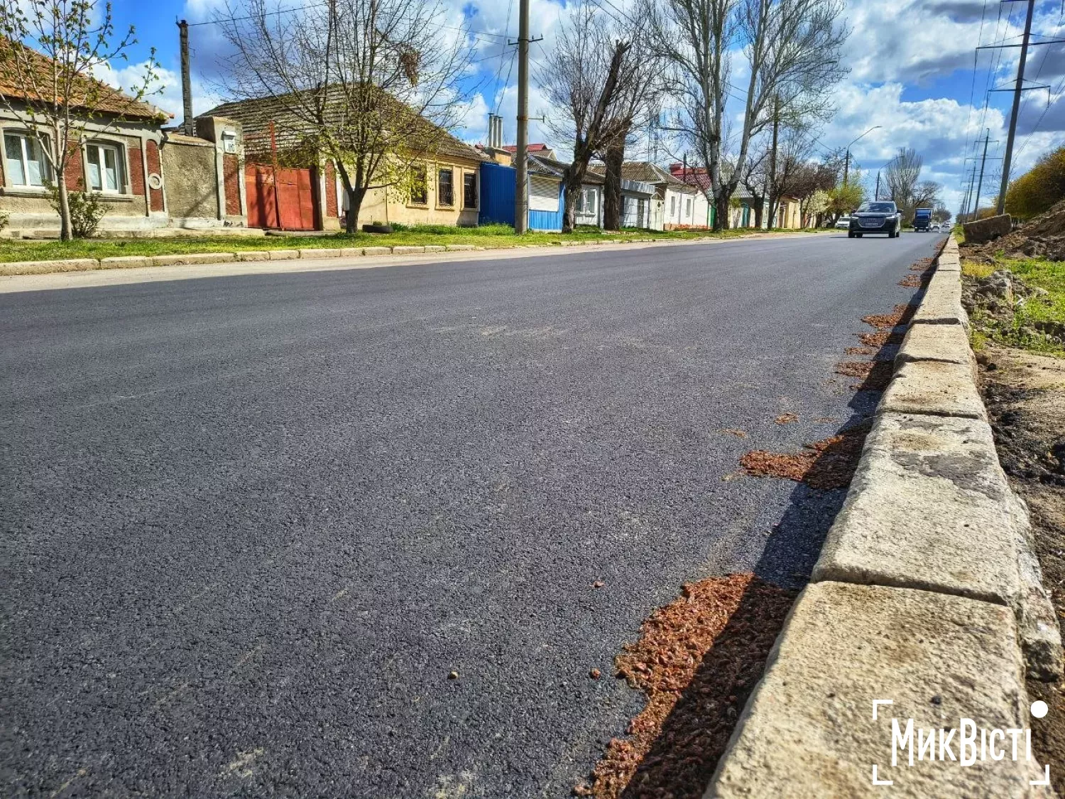 Частину покриття по парній стороні вул. Пограничної оновили. Фото: НикВести