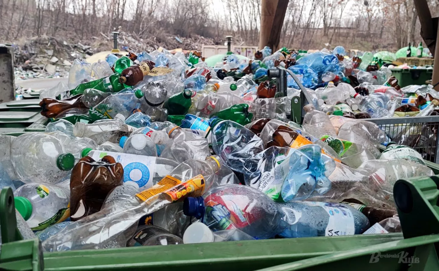 Сміття. Ілюстративне фото «Вечірній Київ»