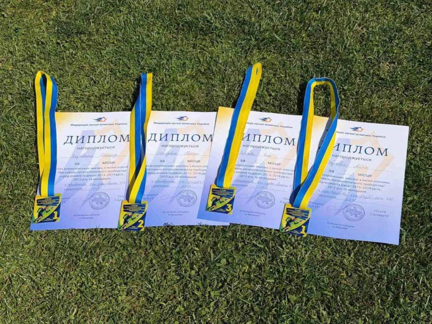 Легкоатлети з Миколаєва вибороли 5 медалей на всеукраїнських змаганнях. Фото: Миколаївська міська рада