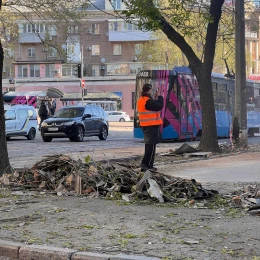 Наслідки атаки безпілотників на центр Миколаєва. Фото: NikVesti