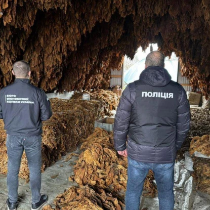 На Одещині викрили «тютюновий бізнес» на понад ₴13 млн: підозри отримали учасники групи. Фото: Офіс генпрокурора