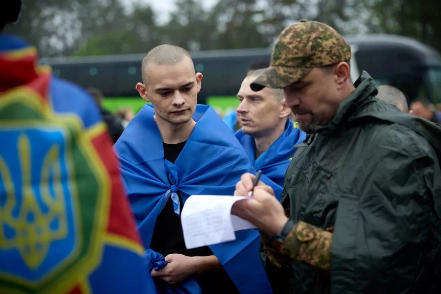 Україна повернула 205 захисників з полону, фото з телеграм каналу Володимира Зеленського
