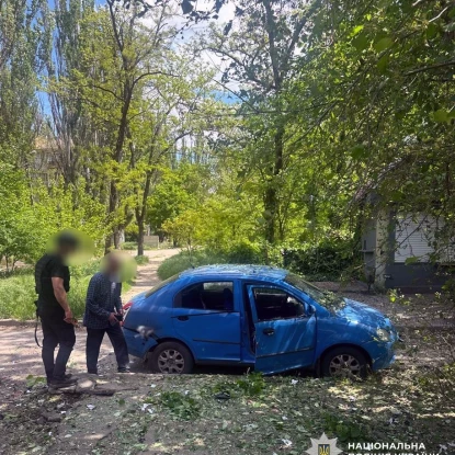 Наслідки атак РФ по Херсонщині. Фото: Нацполіція