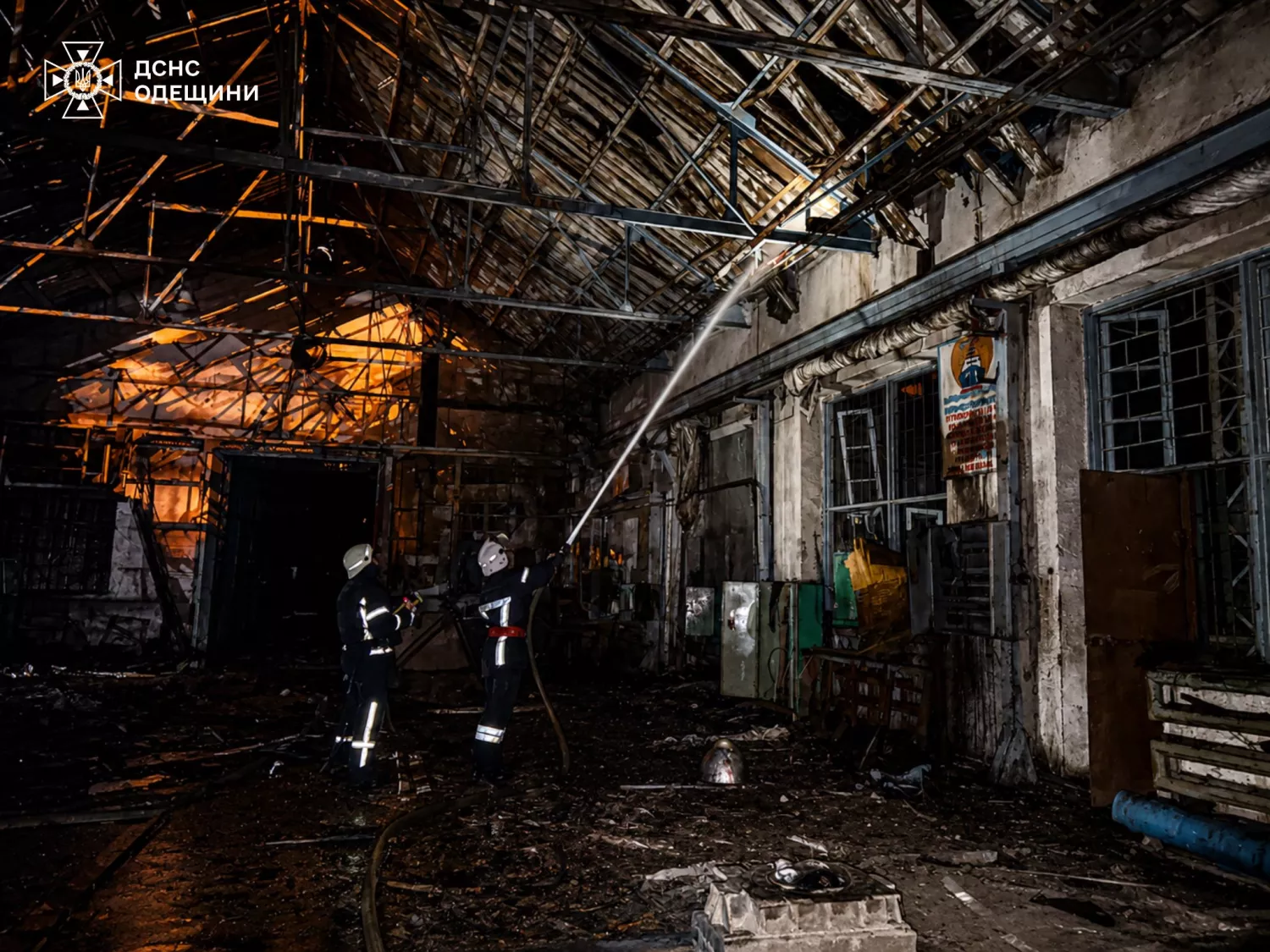 Наслідки обстрілу Одеської області 19 травня. Фото: ДСНС