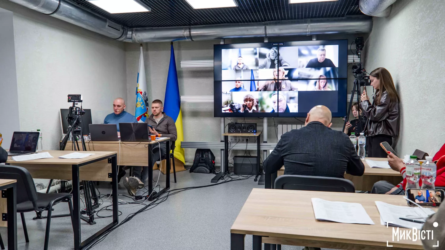 Олександр Сєнкевич доручив обладнати приміщення для засідань депутатів сучасною конференц-системою. Фото: архів НикВести