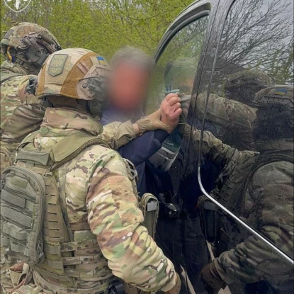 Насильство над дітьми протягом 15 років: у Вінниці затримано засновника християнського реабілітаційного центру. Фото: прокуратура України