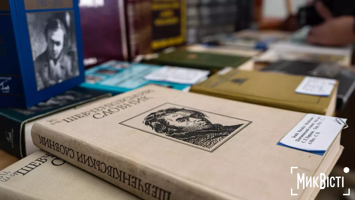 У Миколаєві відзначили 65-річчя заснування Національної премії України імені Тараса Шевченка. Фото: NikVesti