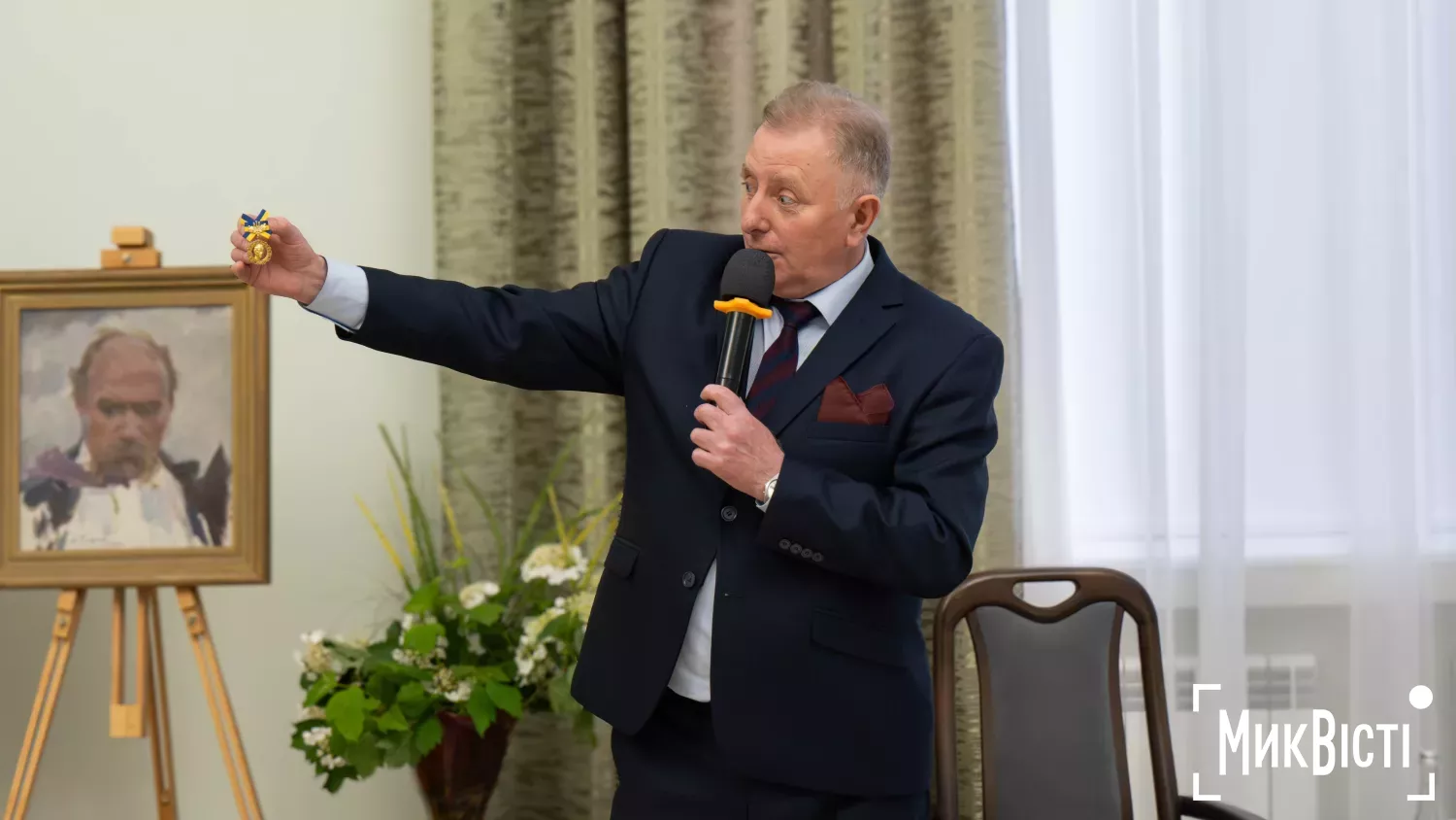 У Миколаєві відзначили 65-річчя заснування Національної премії України імені Тараса Шевченка. Фото: NikVesti