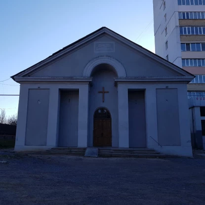 Нежитлова будівля по вулиці Ольшанців, яку продали на аукціоні за 4,2 мільйона гривень. Фото: аукціон