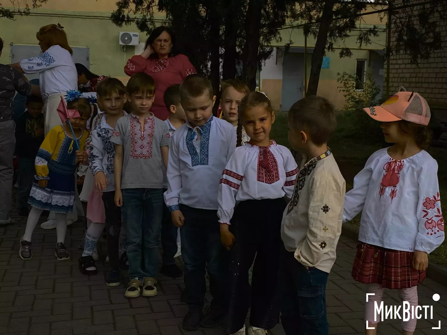 У Мішково-Погорілові відзначили День вишиванки, фото НикВести