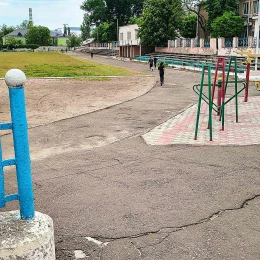 Стадіон «Юність». Фото: НикВести