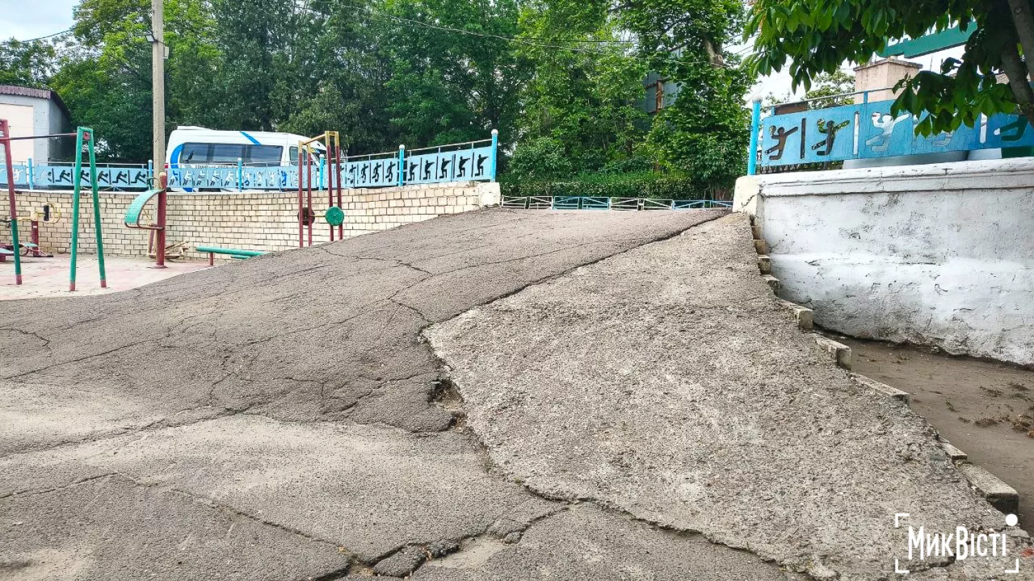 Стадіон «Юність». Фото: НикВести