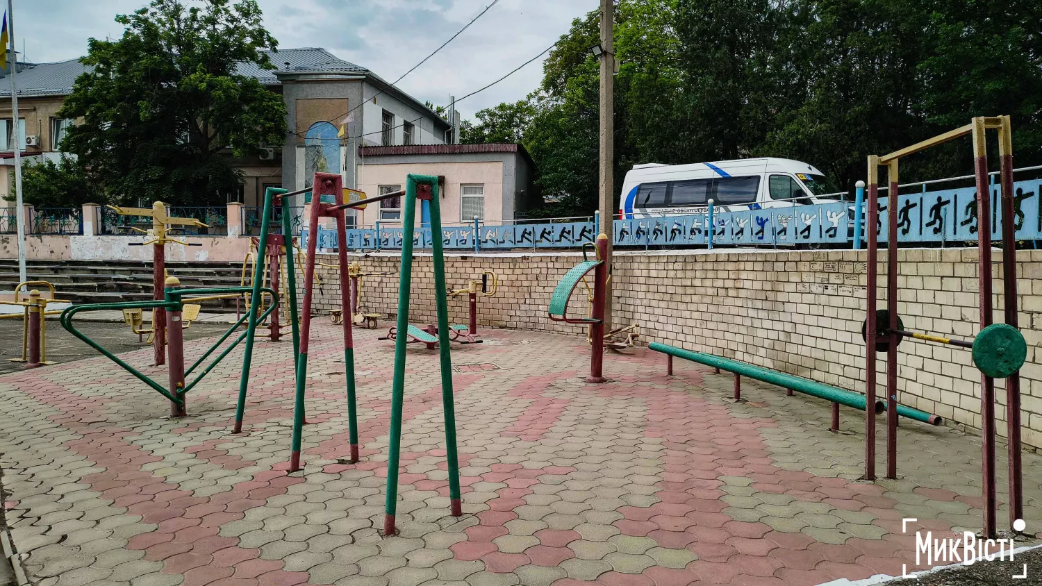 Стадіон «Юність». Фото: НикВести