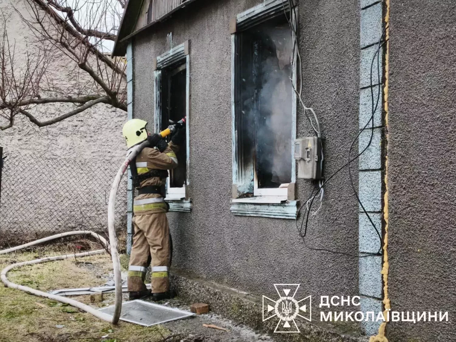 Пожежа будинку на Миколаївщині. Фото: ДСНС, ілюстраційне