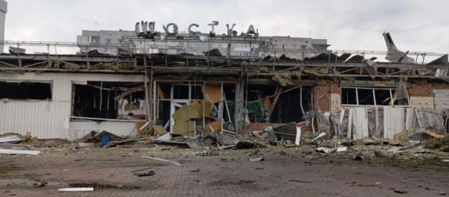 Російські дрони вдарили по вокзалу в Шостці 30 травня. Фото: Укрзалізниця