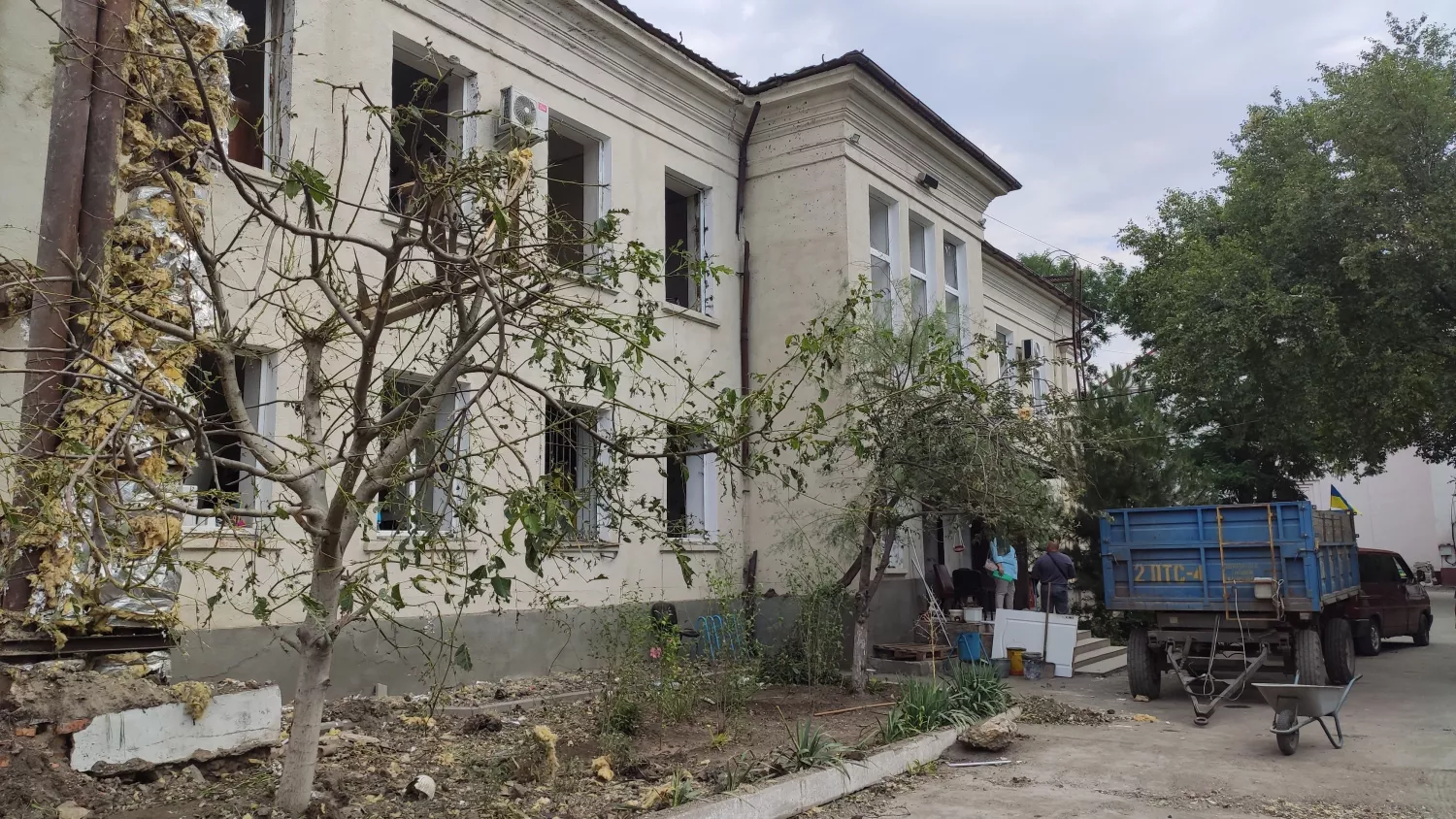 Стан будівлі Баштанської міської ради після прильоту, фото з сайту системи DREAM