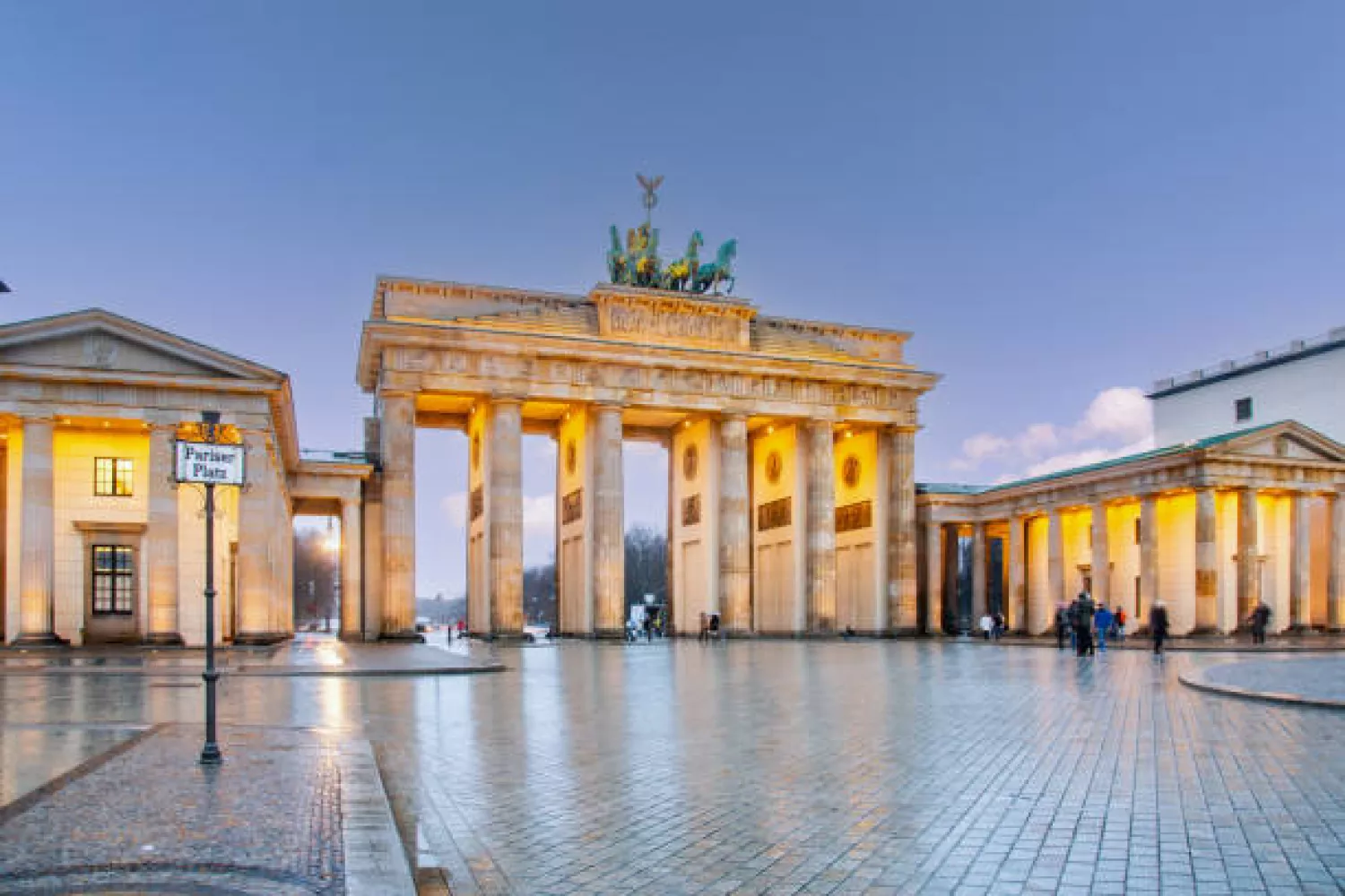 Берлін заборонив символіку РФ та Білорусі, ілюстративне фото istockphoto.com