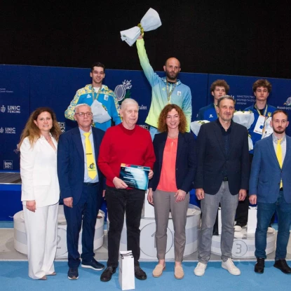 Миколаївські фехтувальники привезли шість медалей із чемпіонату України. Фото: Миколаївська міська рада