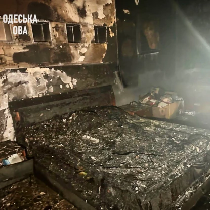 Наслідки обстрілу Одеси 10 червня. Фото: ОВА