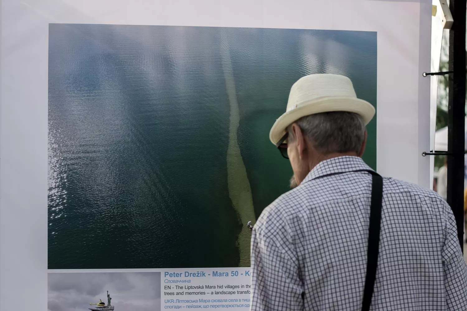 Мандрівна фотовиставка «Water» у Миколаєві. Фото: Альона Буря