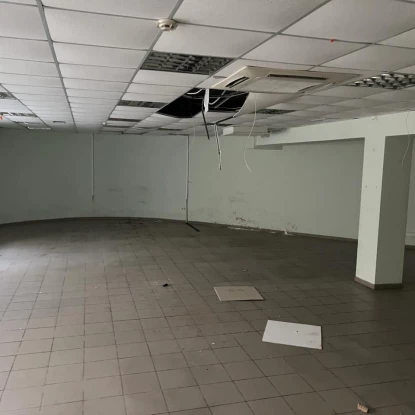 У Миколаєві продають приміщення компанії, яка раніше обслуговувала ПриватБанк. Фото: аукціон