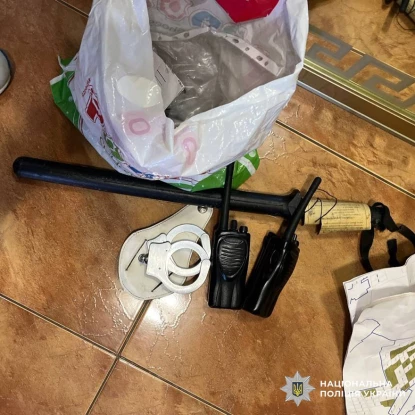 Слічі дії у справі вимагання коштів у фермера з Первомайщини. Фото Нацполіція