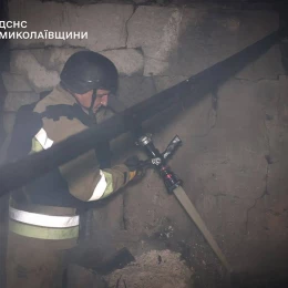 Наслідки атаки по Миколаєву 12 червня. Фото: ДСНС Миколаївщини