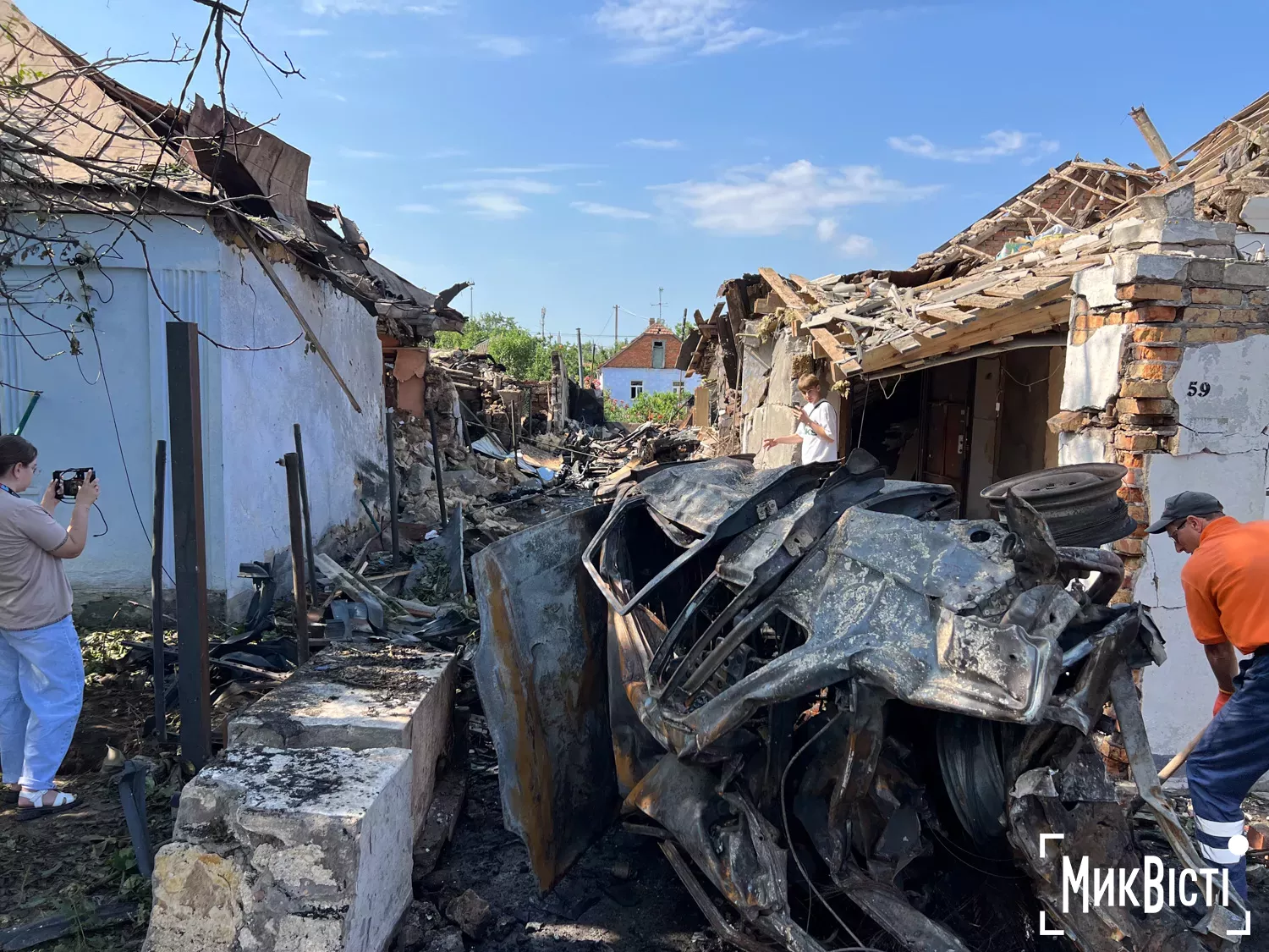 Наслідки атаки «Шахедів» на Миколаїв у ніч на 12 червня, фото «NikVesti»