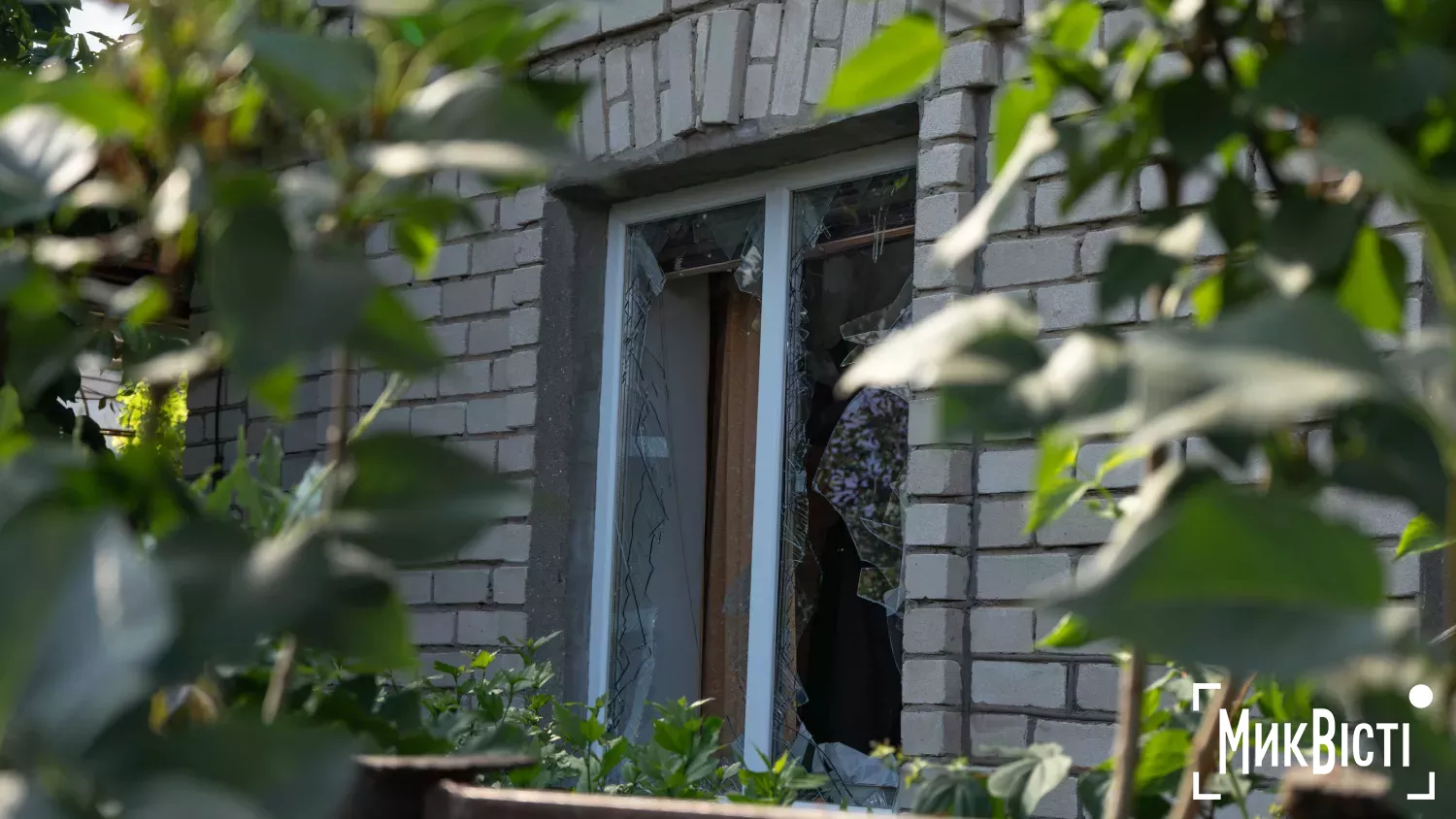 Наслідки нічного обстрілу Миколаєва 12 червня. Фото: МикВісті, Кірілл Витвицький