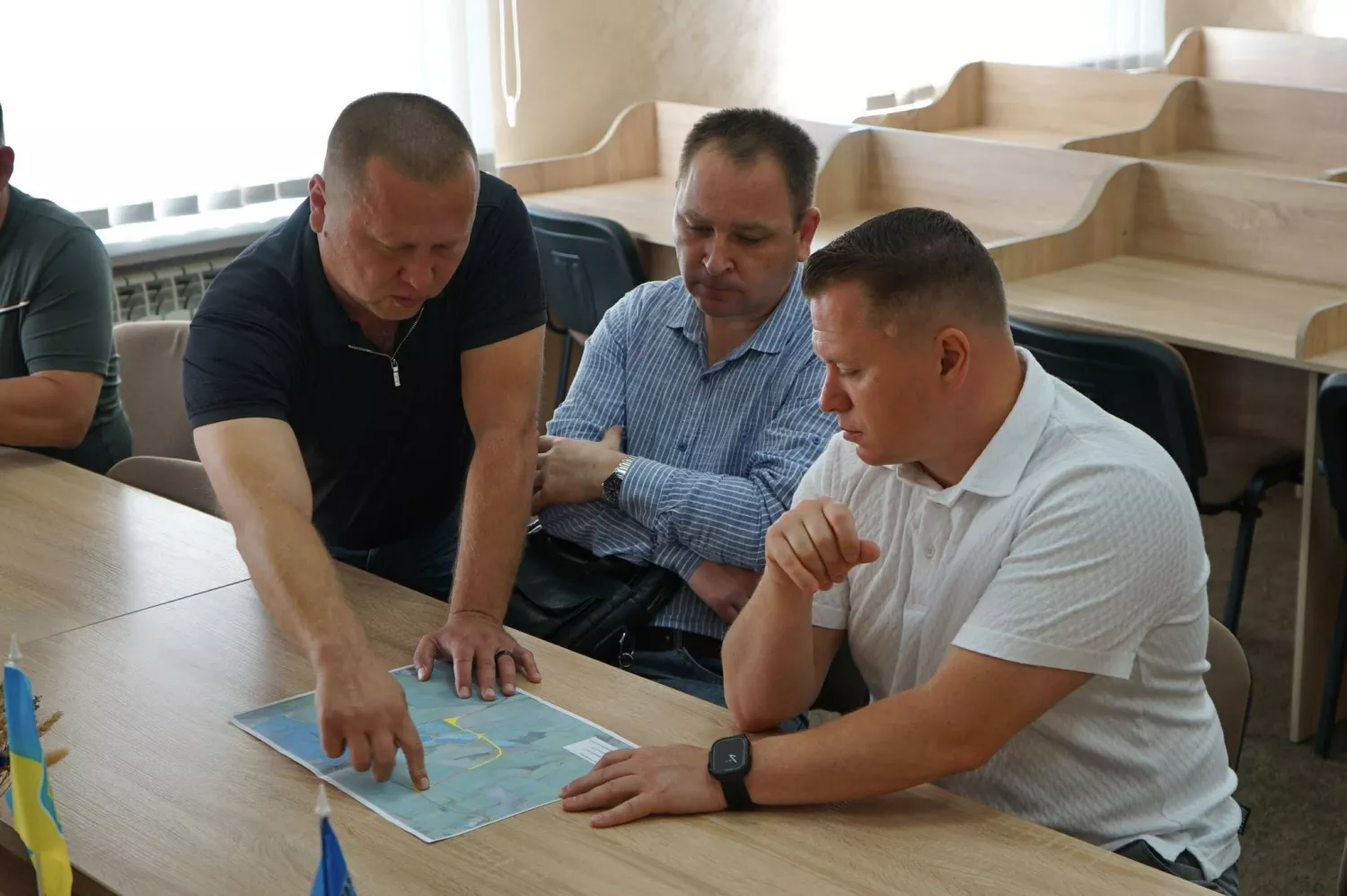Антон Табунщик відвідав Новобузьку громаду. Фото: Миколаївська обласна рада
