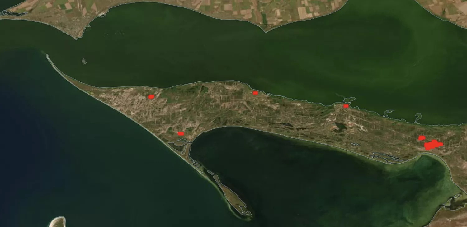 Пожежі на Кінбурні. Дані супутникової системи моніторингу пожеж NASA FIRMS