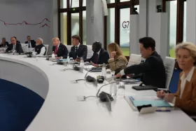 Лідери G7 готові розглянути передачу Україні ліцензій на виробництво ракет-перехоплювачів. Ілюстративне фото: apnews