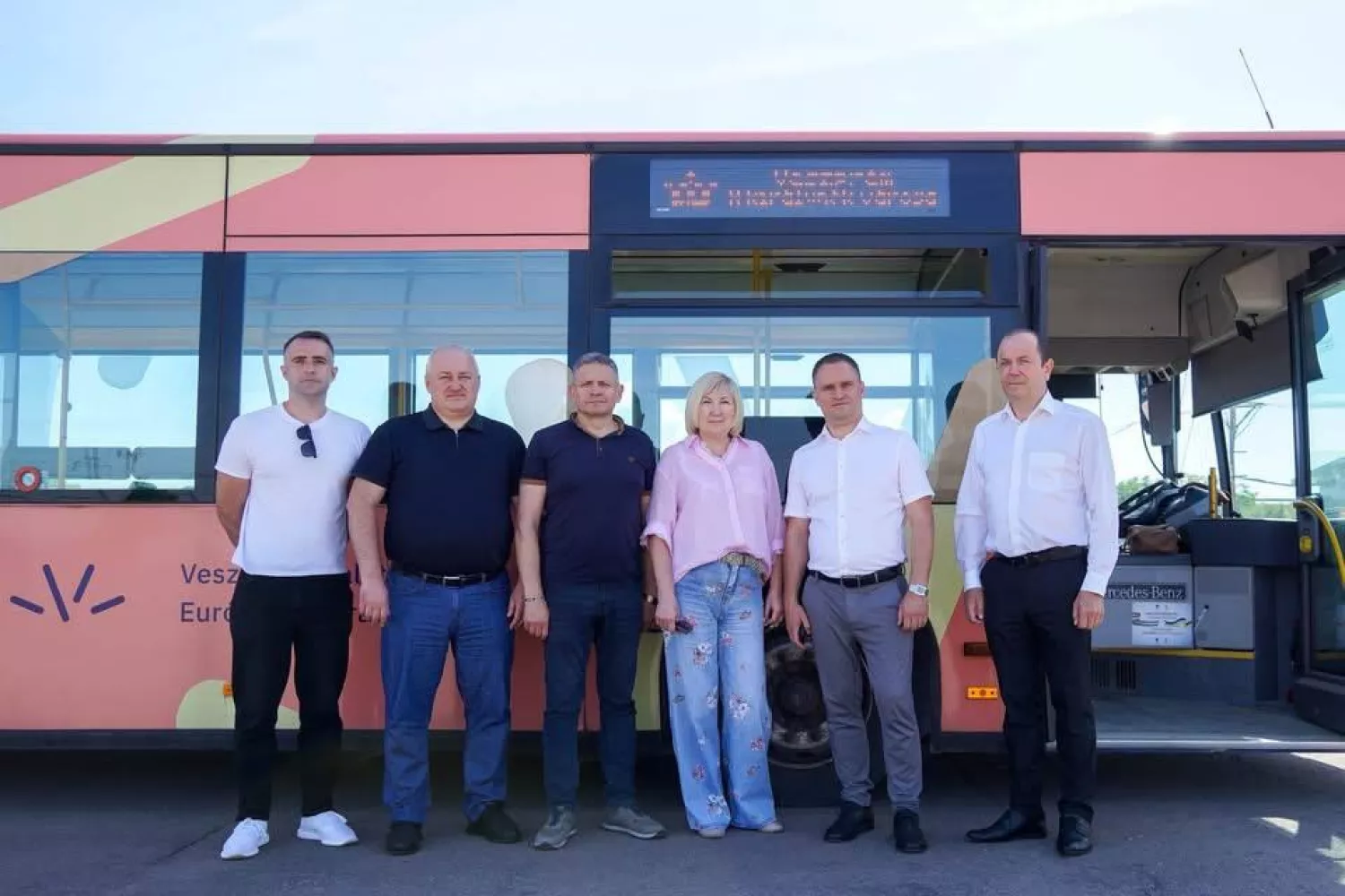 Гуманітарний транспорт для Миколаєва, фото Миколаївська міська рада