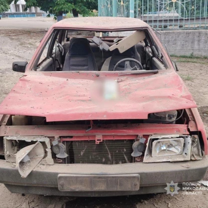 Ворожий дрон поцілив у пекарню у Куцурубській громаді. Фото: поліція у Миколаївській області