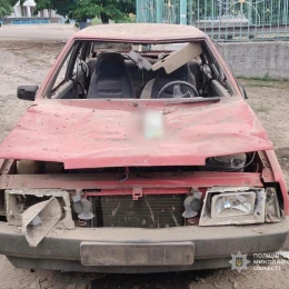 Ворожий дрон поцілив у пекарню у Куцурубській громаді. Фото: поліція у Миколаївській області