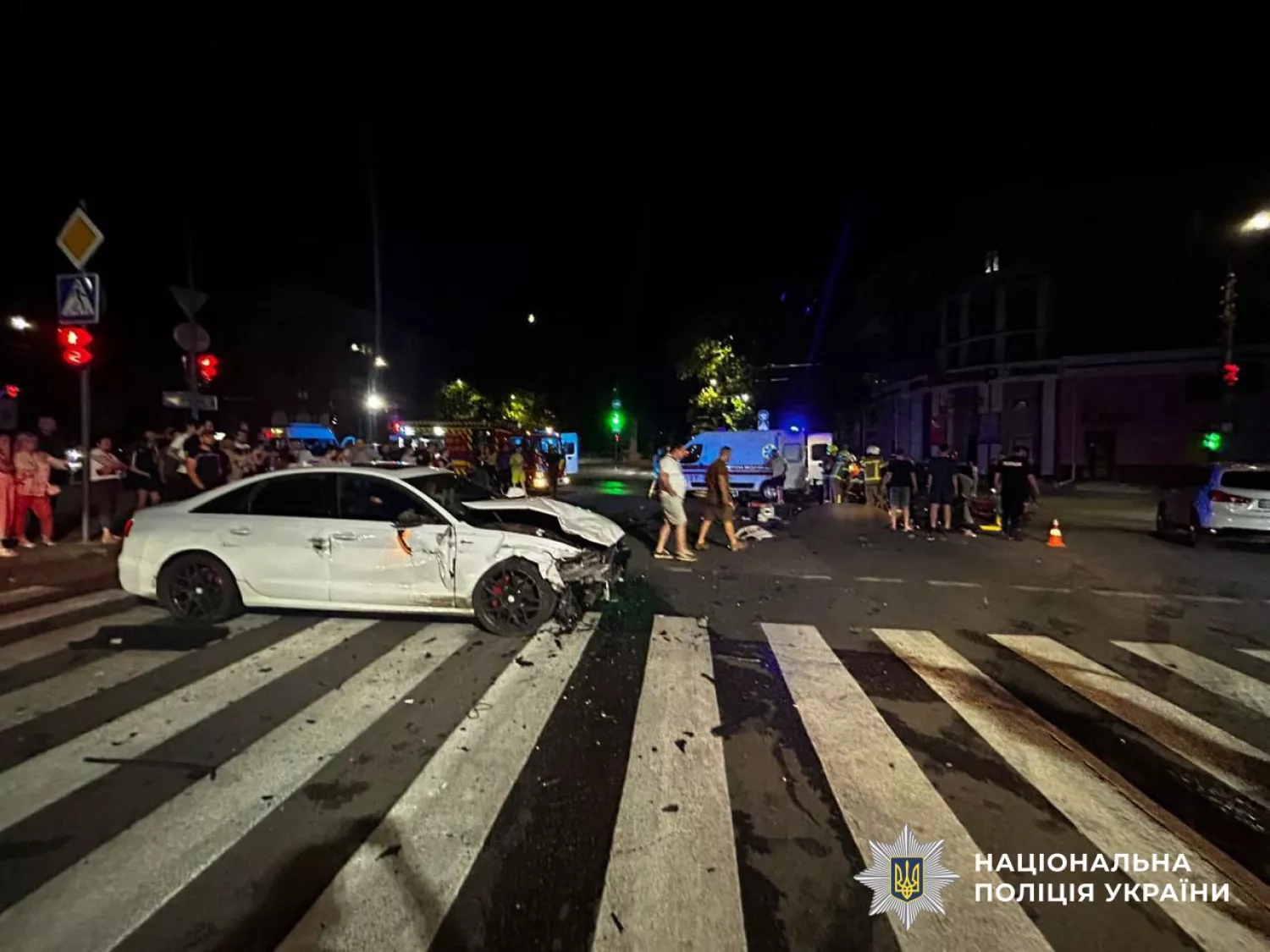 У Миколаєві зіткнулися Audi та Citroen C3. Фото: Нацполіція