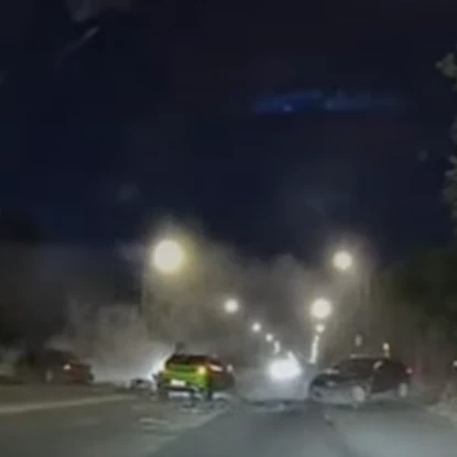У Миколаєві BMW протаранила дві автівки на проспекті, скриншот з відеореєстратора