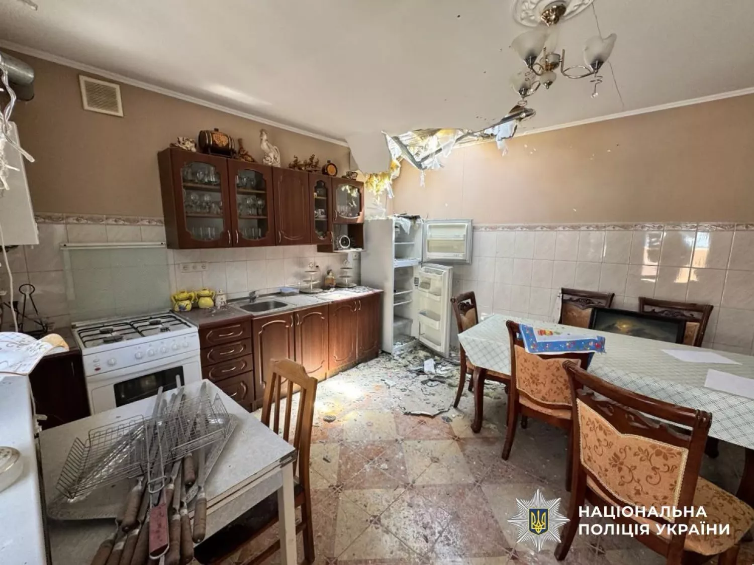 Наслідки російського обстрілу Херсонщини. Фото: Нацполіція
