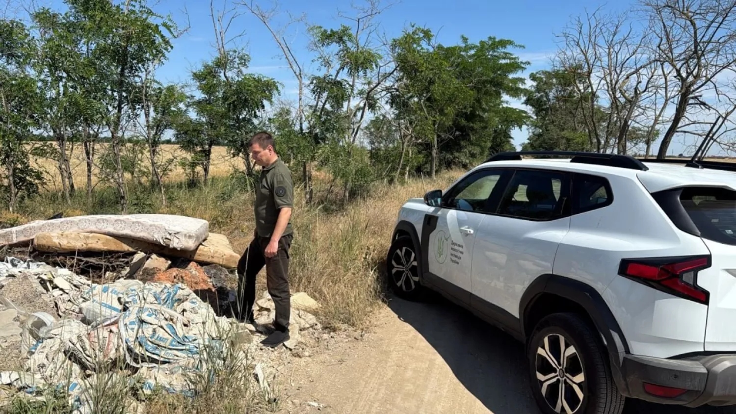 На Одещині виявили несанкціоновані сміттєзвалища. Фото ДЕІ Південно-Західного округу
