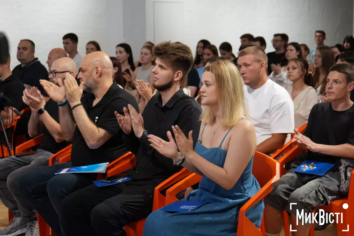 Установчі збори Миколаївського регіонального молодіжного конгресу. Фото: МикВісті