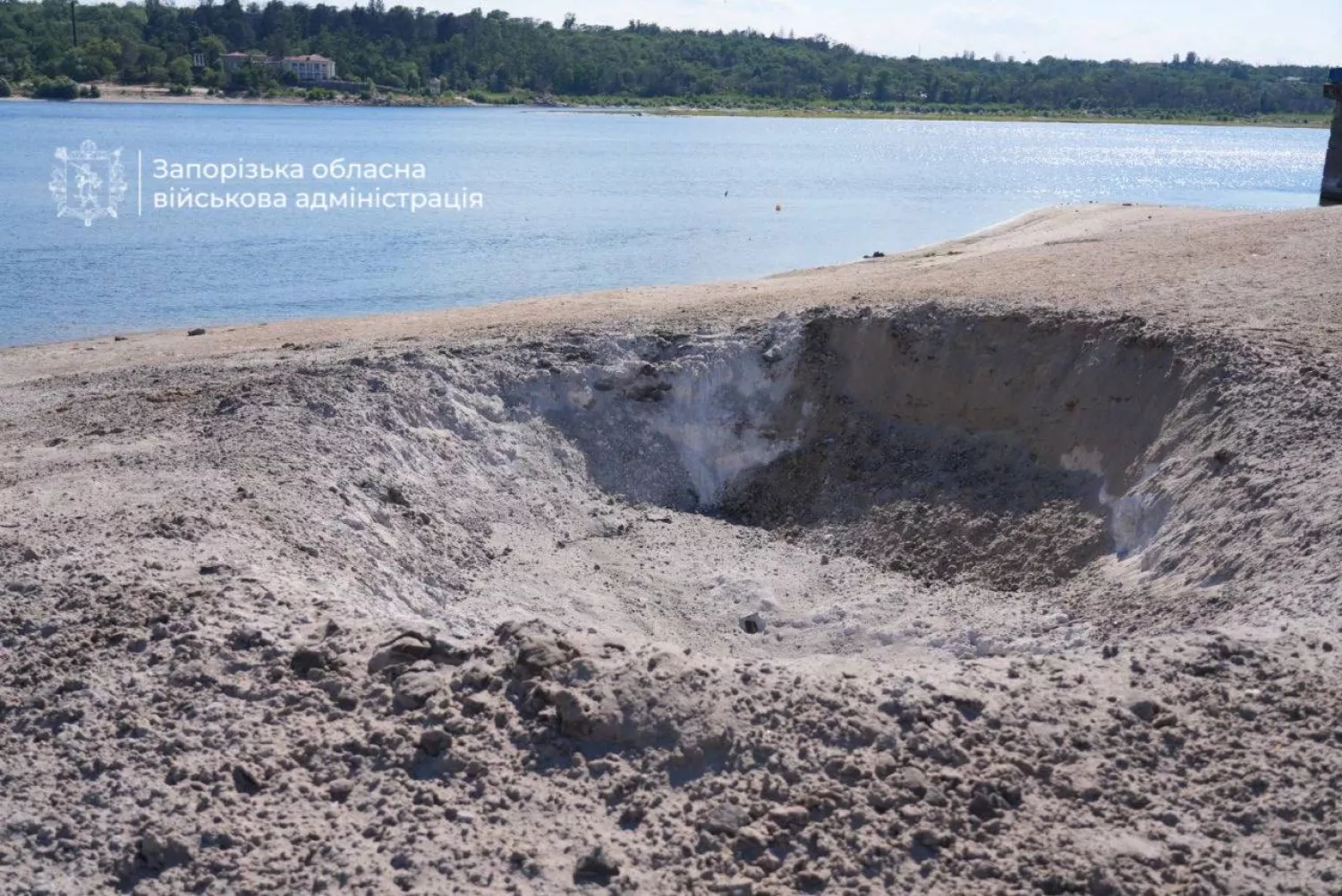 Наслідки атаки по Запоріжжю 24 червня 2026 року. Фото: Запорізька ОВА
